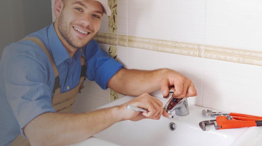 Faucet cartridge replacement in Lawtey, FL